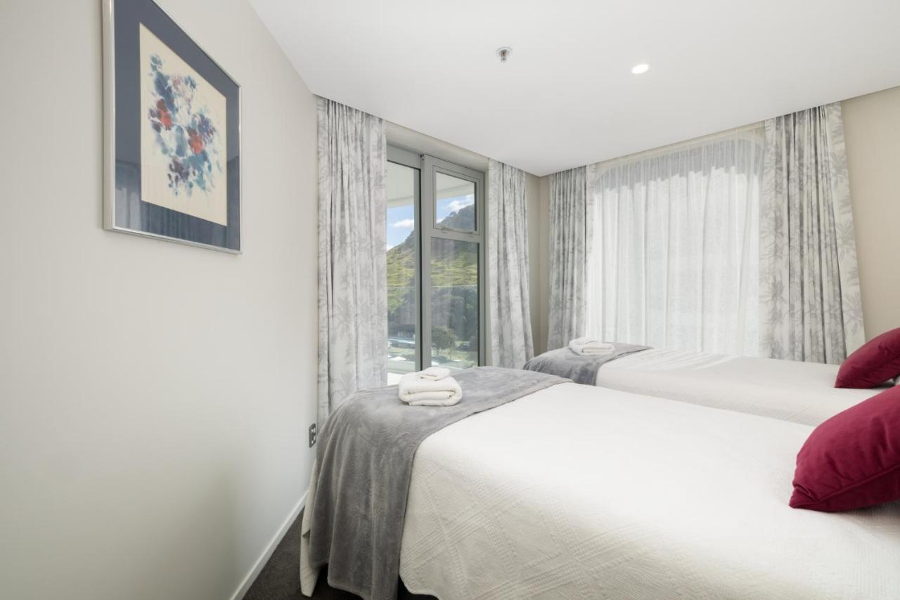 Oceanside Apartment With Iconic Views Mount Maunganui Exterior photo